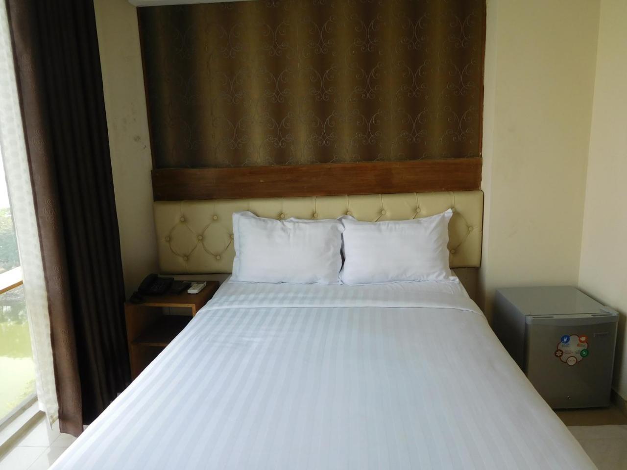 דאהקה Lakewood Residency מראה חיצוני תמונה