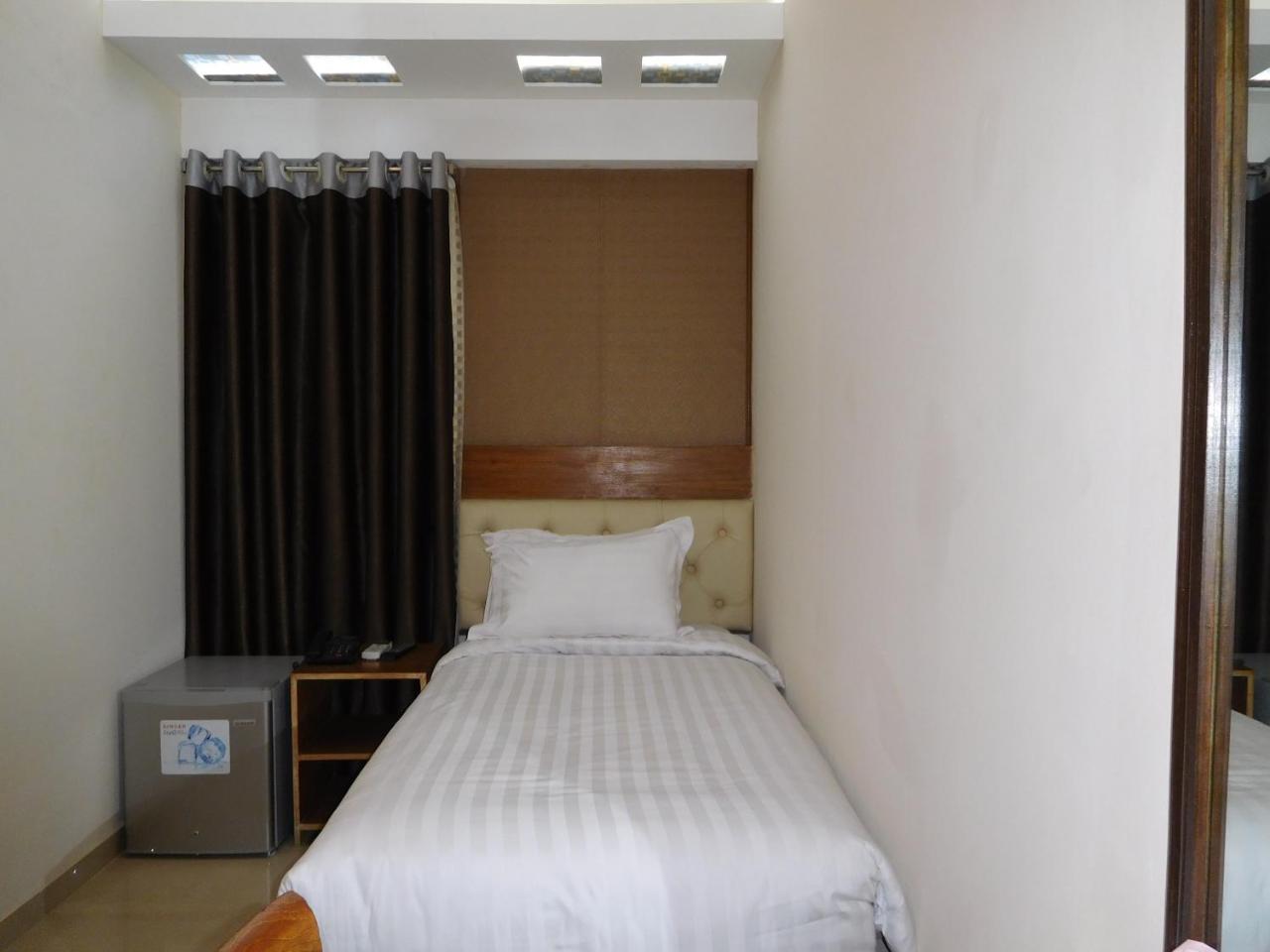 דאהקה Lakewood Residency מראה חיצוני תמונה