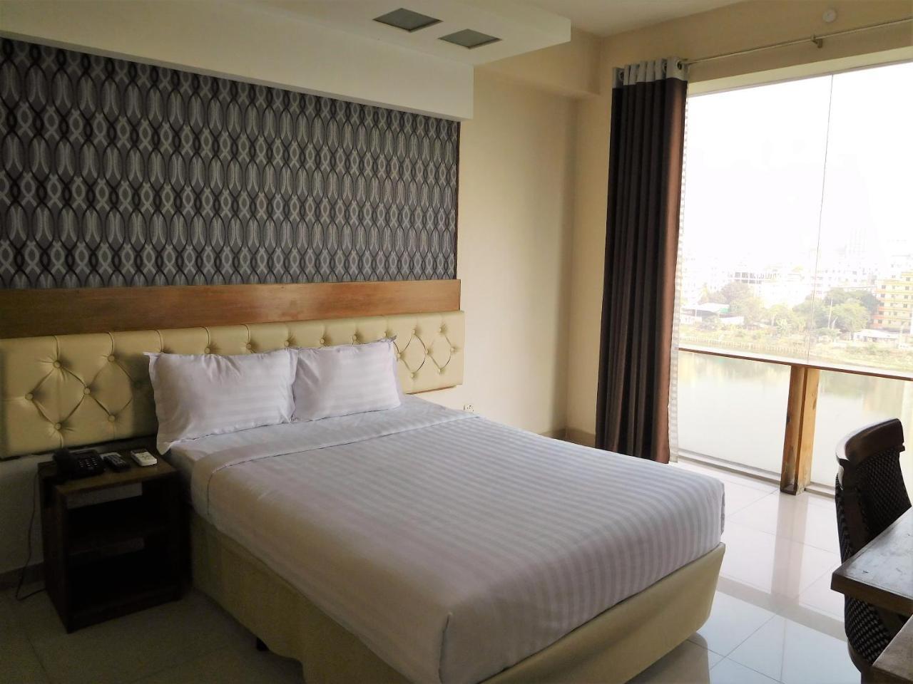 דאהקה Lakewood Residency מראה חיצוני תמונה